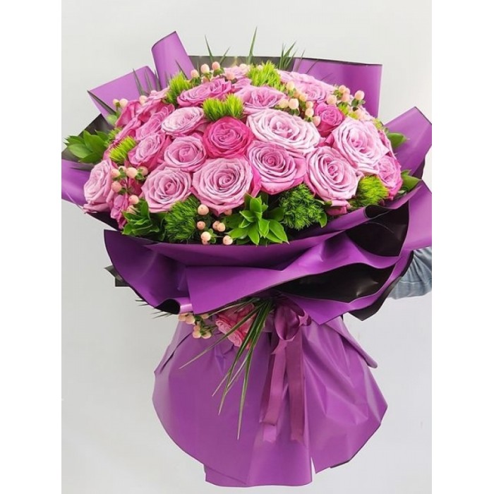 41 İthal Pembe Gül Buketi