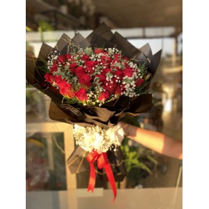 Cipsolu 41 Kırmızı Gül Buketi